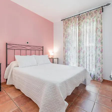 El Horno Hotel *