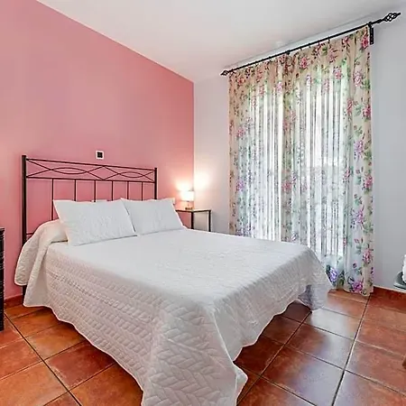 El Horno Hotel *