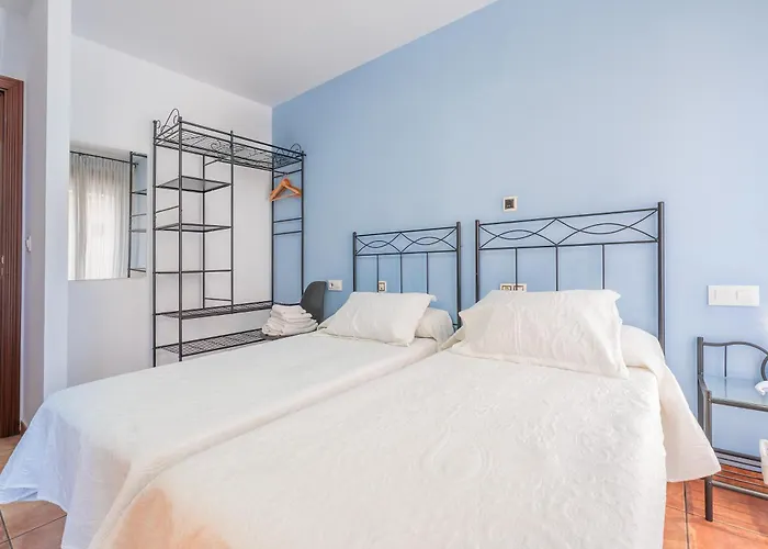 Hotel El Horno * La Puebla De Valverde